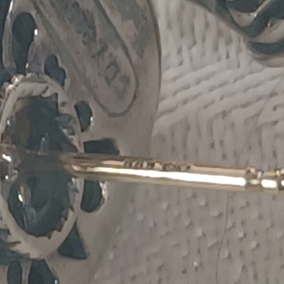 David Yurman Albion Earrings, SS & 14k, Omega Backs - Picture 10 of 12